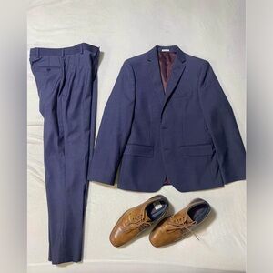 Joseph Abboud Suit Set